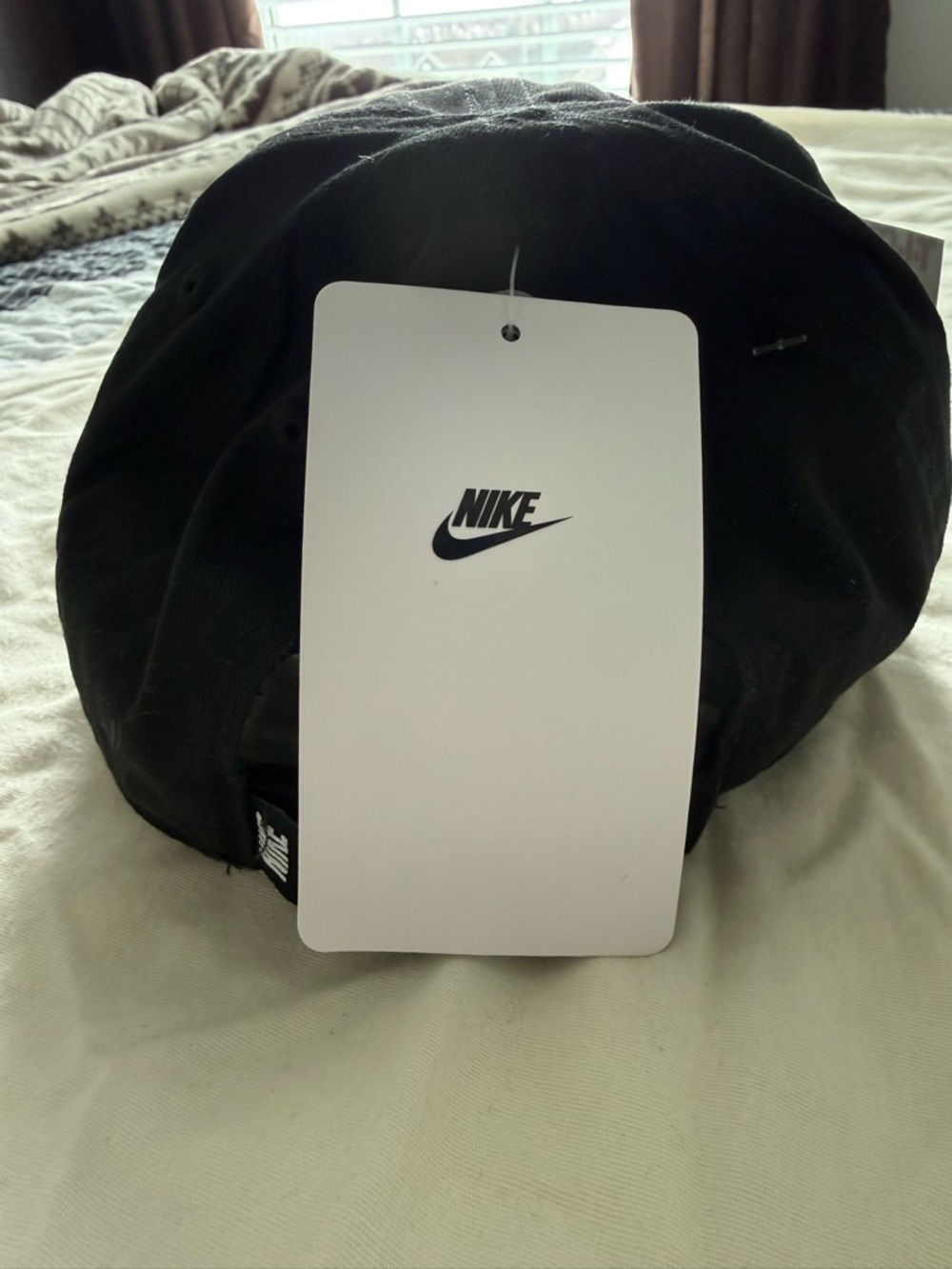 Nike Black Hat with White Tag and Swoosh - Picture 3 of 4